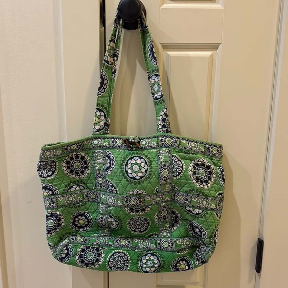Vera Bradley Green Quilted Tote with Black and White Medallion Pattern